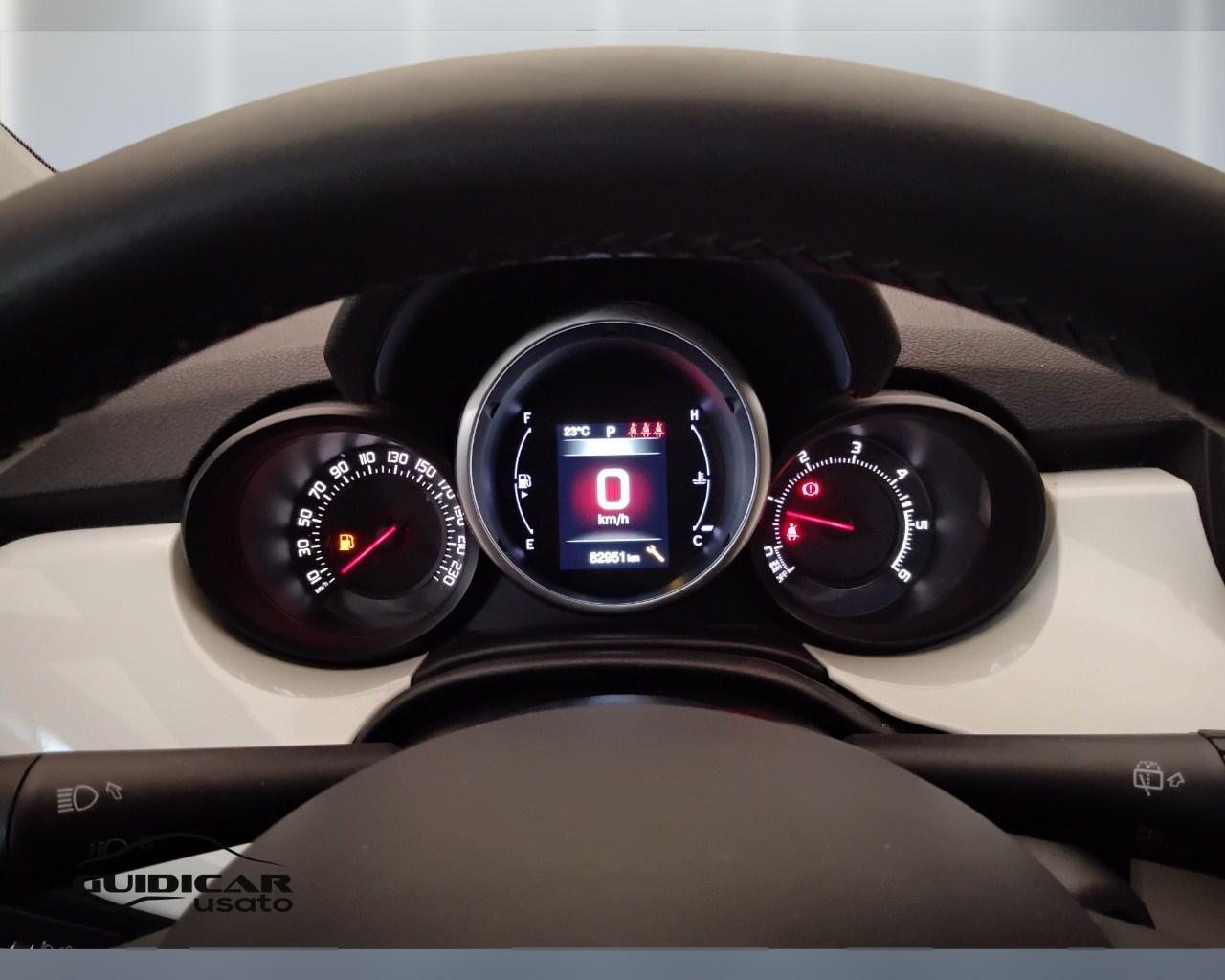 FIAT 500 X 2015 - 500X 1.6 mjt Lounge 4x2 120cv dct