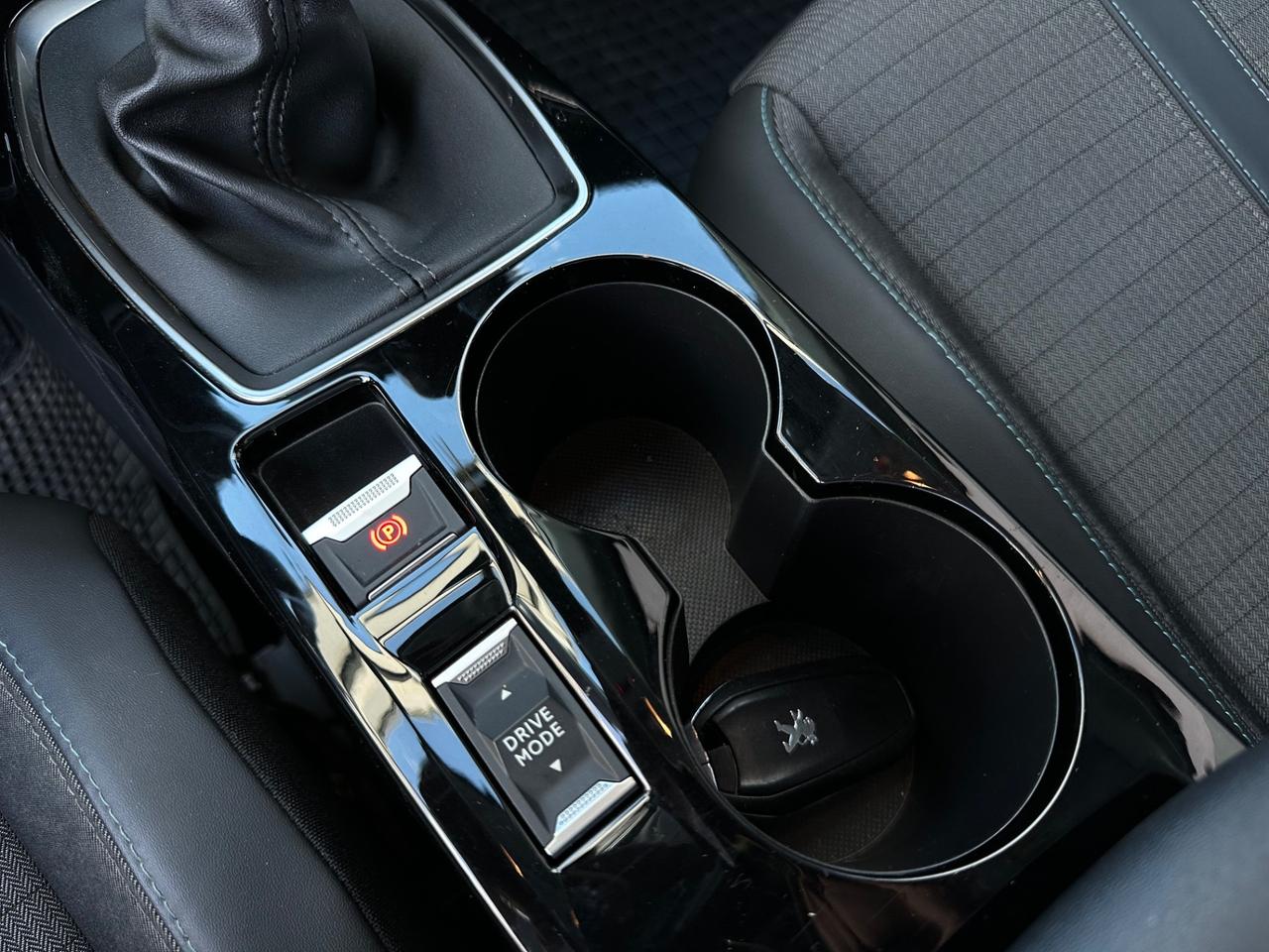Peugeot 208 PureTech 100 Stop&Start 5 porte Allure