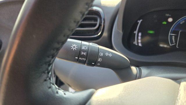 TOYOTA Yaris 1.5 Hybrid MY'24 5 porte Trend 116 CV PERMUTE