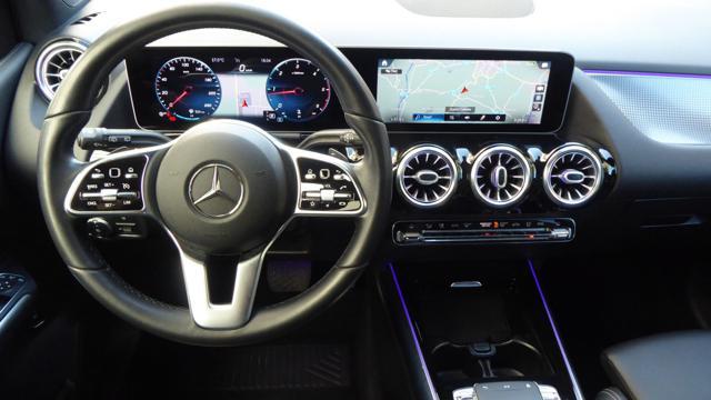 MERCEDES-BENZ B 200 d Automatic Sport