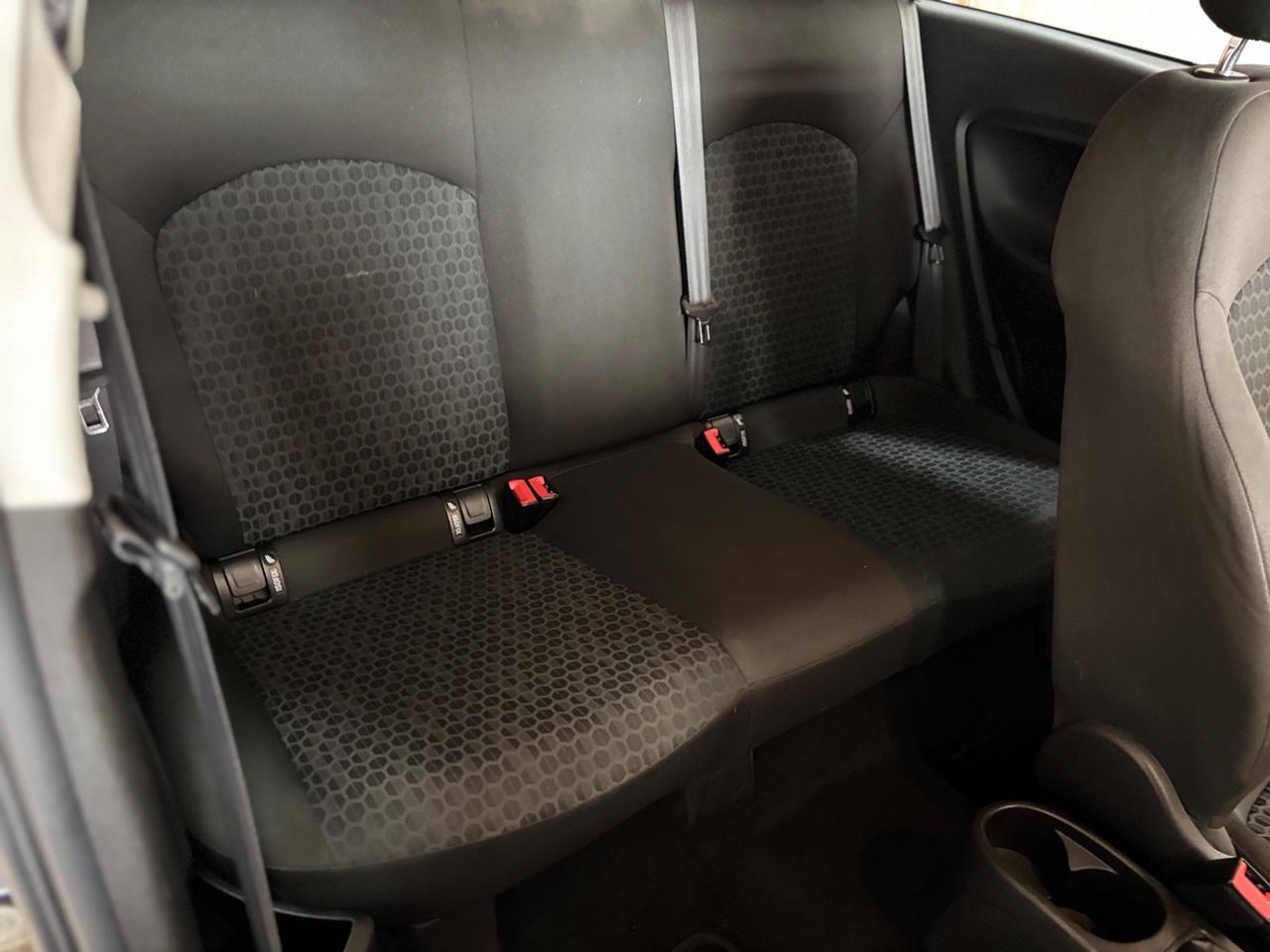 Opel Corsa 1.4 16V 3 porte Edition