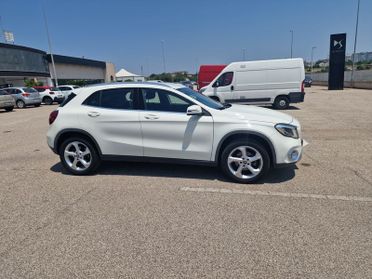 Mercedes-Benz GLA-X156 2017 - GLA 180 d Sport auto