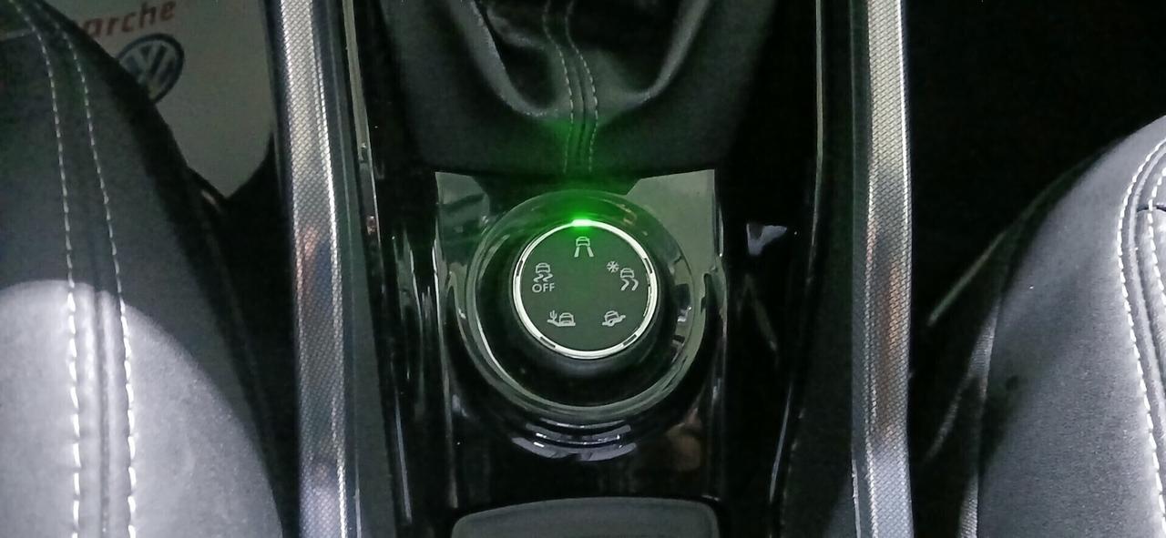 PEUGEOT 2008 1.6 E-HDI 92 cv allure