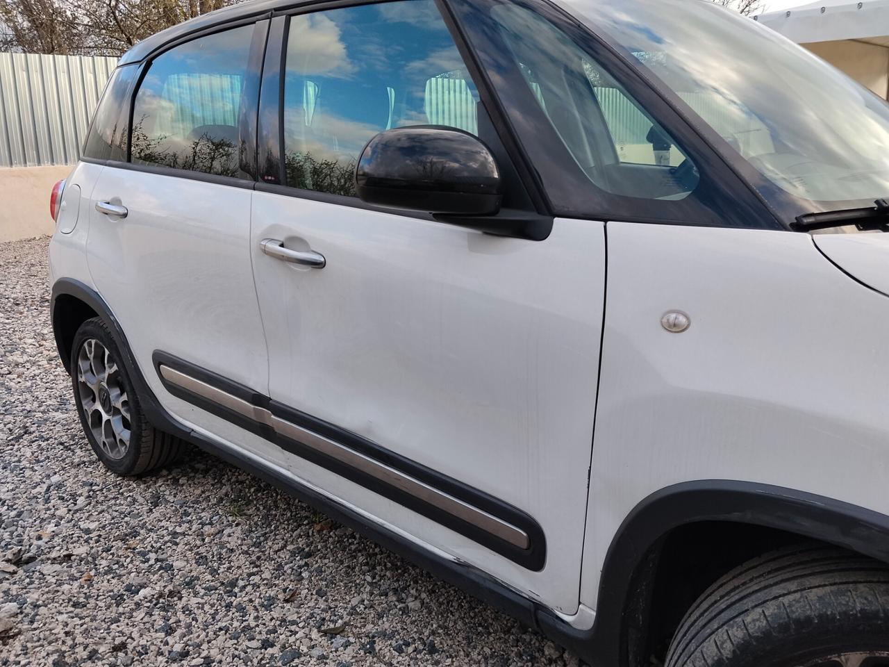 Fiat 500L 1.3 Multijet 85 CV Trekking LEGGI ANNUNCIO