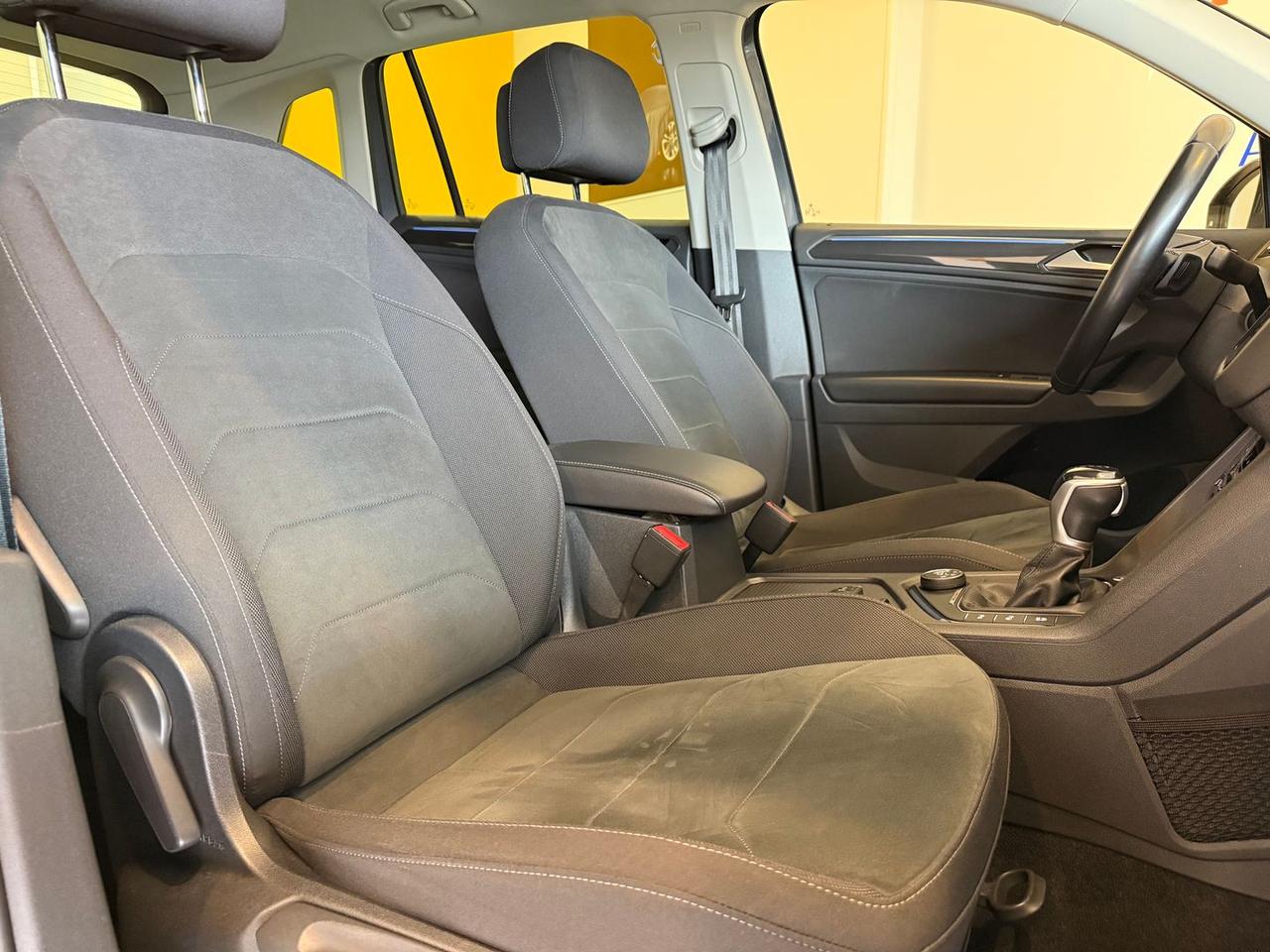 Volkswagen Tiguan Elegance 2.0 TDI 4MOTION #10043