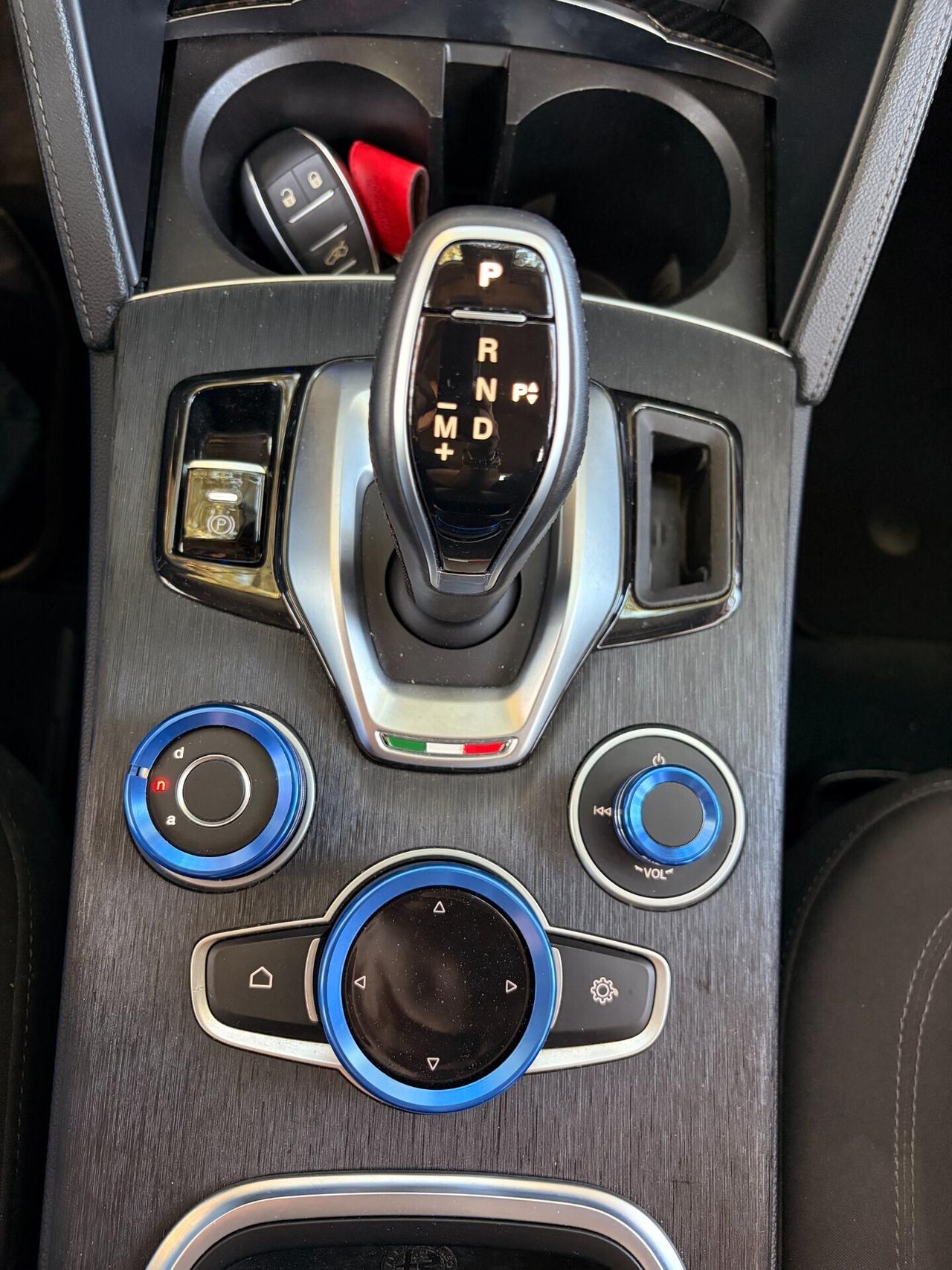 Alfa Romeo Stelvio 2.2 Turbodiesel 190 CV AT8 Q4 Business