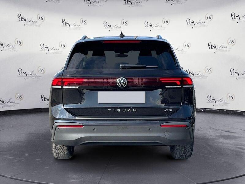 Volkswagen Tiguan 1.5 eTSI 150 CV EVO ACT DSG Life Nuovo Modello Gancio Led 18"