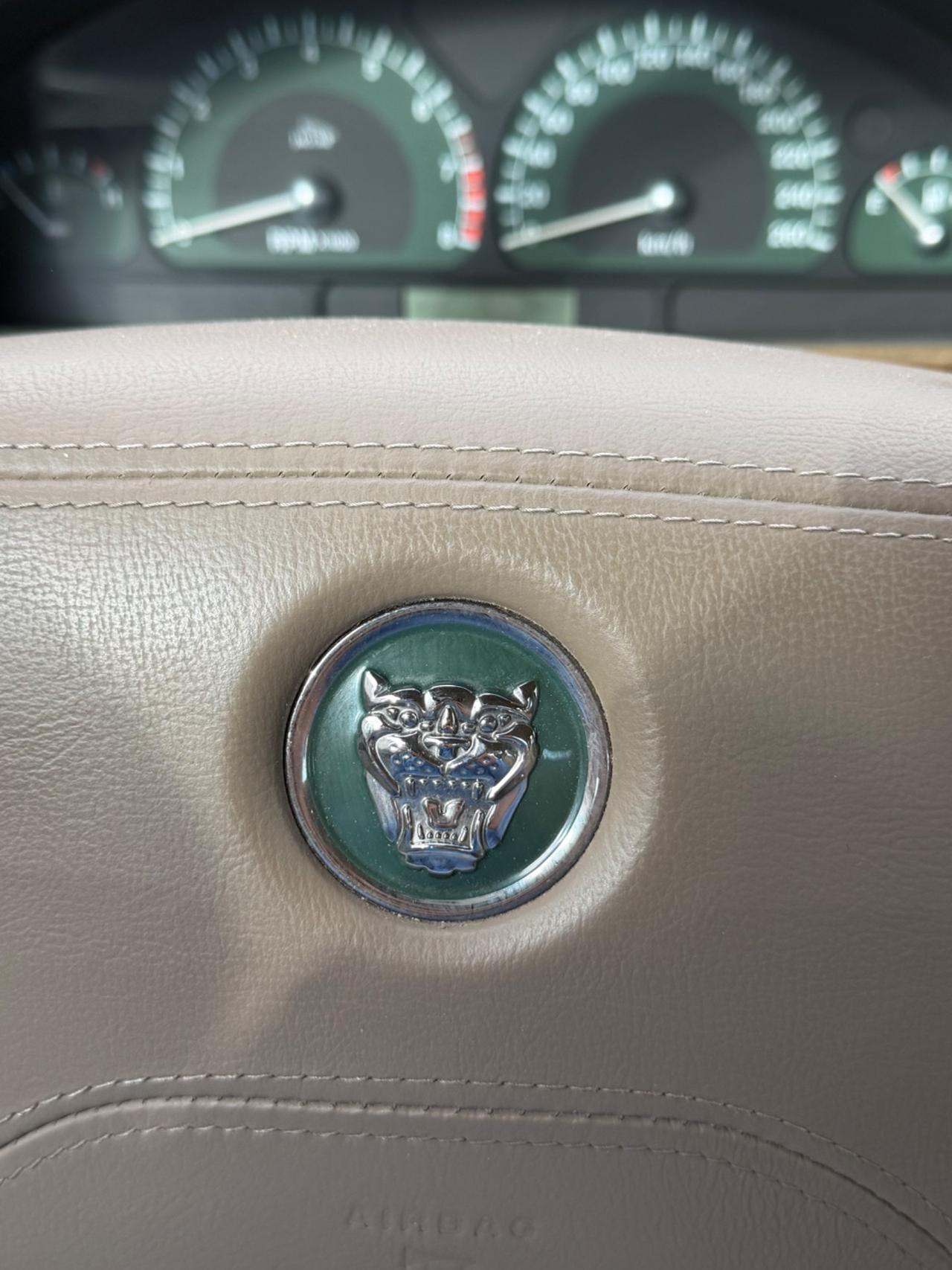 Jaguar S-Type 2.5 V6 cat Executive