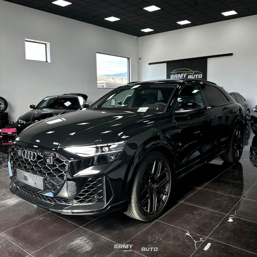 Audi RS Q8 Audi RS Q8 4.0 mhev 600cv tiptronic