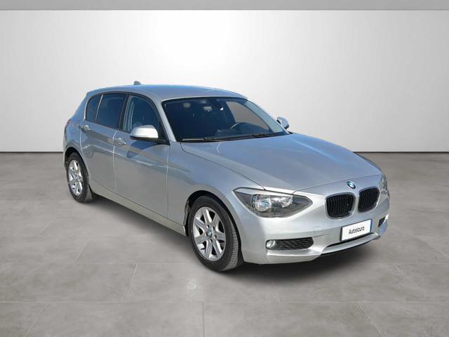 BMW 120 d 5p. Unique
