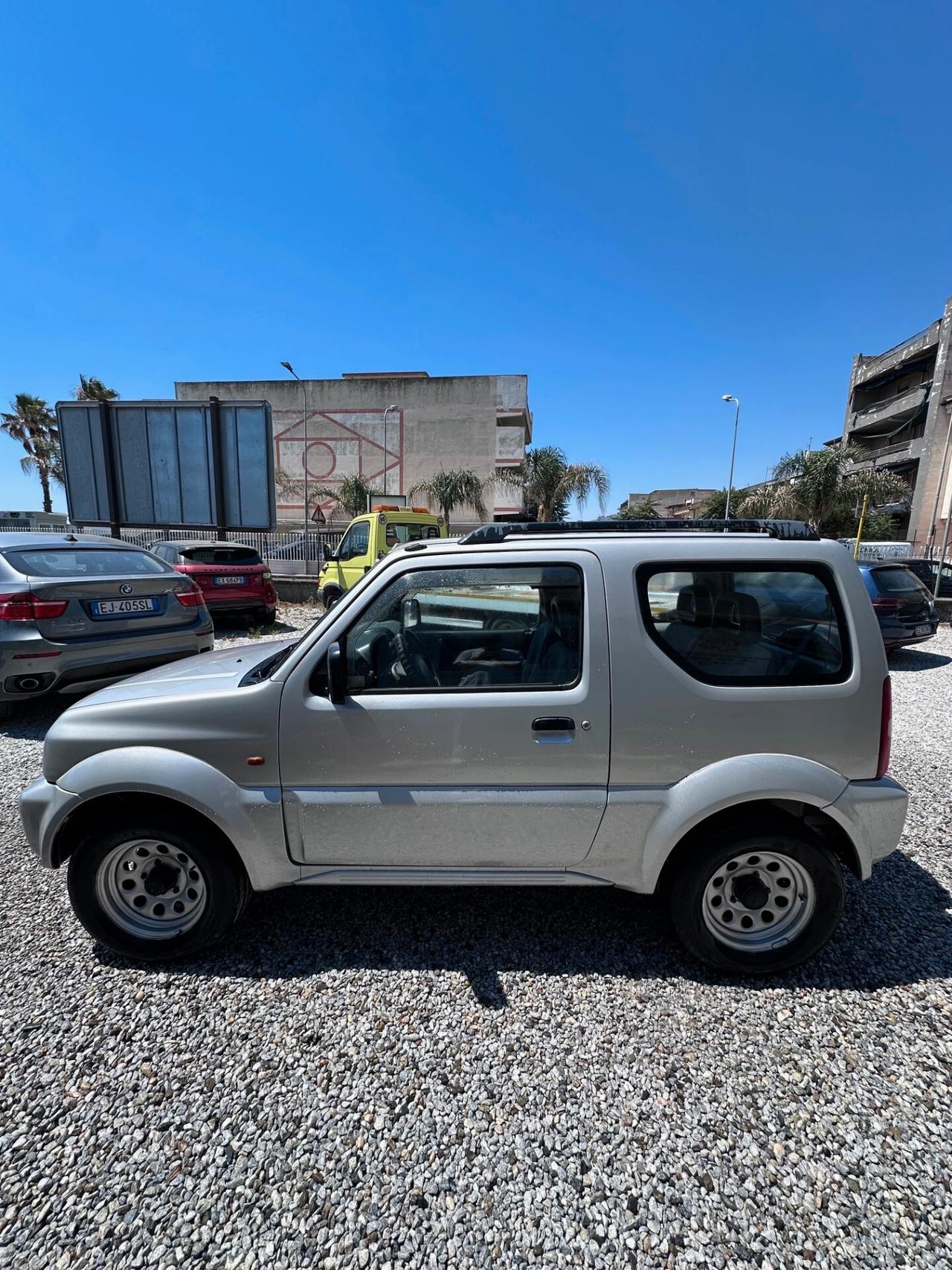 Suzuki Jimny 1.3i 16V cat 4WD JLX