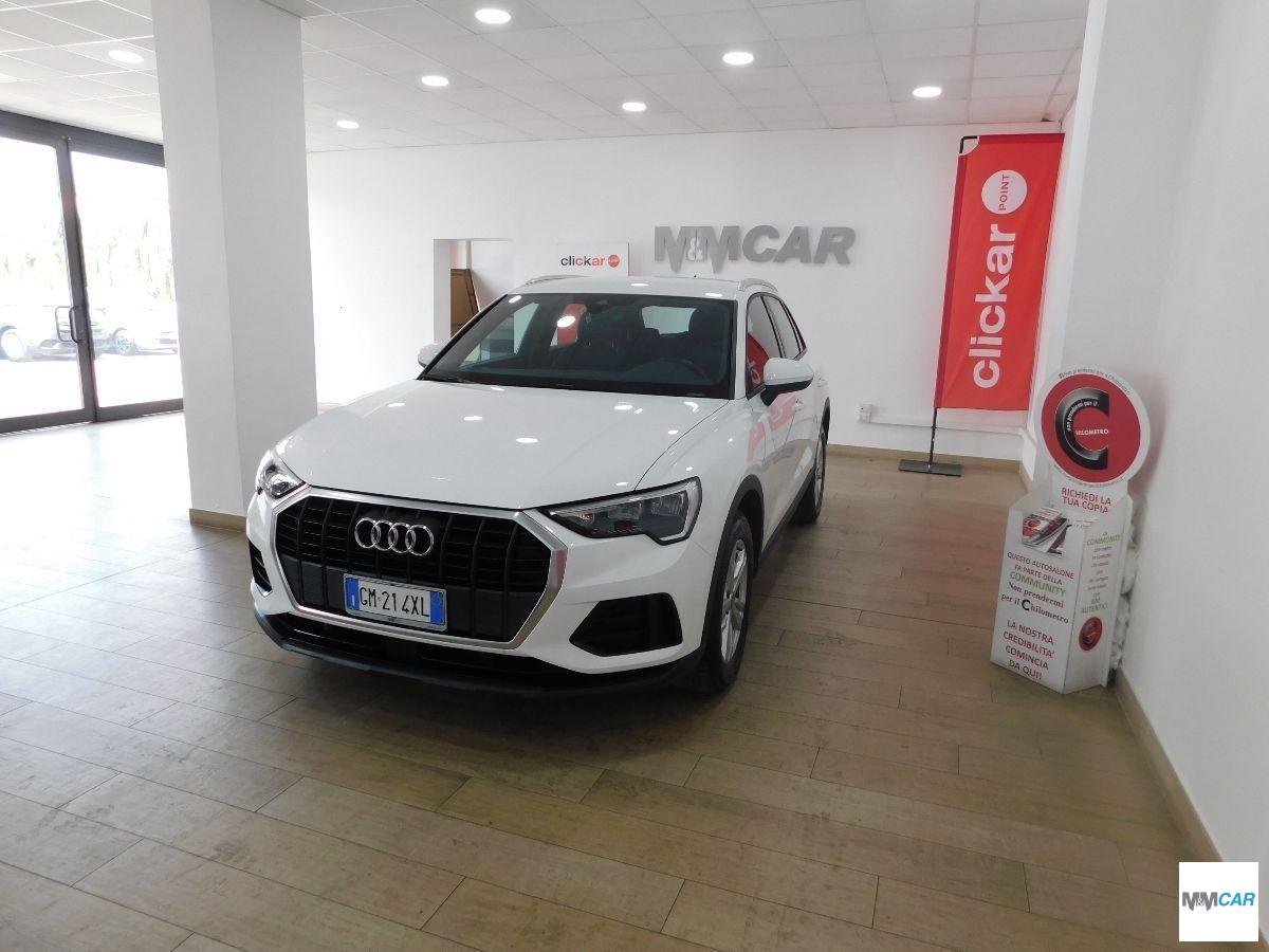 AUDI - Q3 - 35 TDI Business