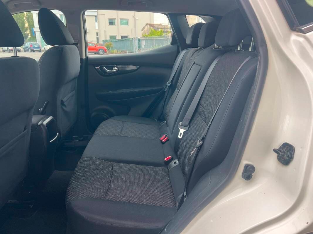 Nissan Qashqai 1.5 dci Acenta Premium 110cv