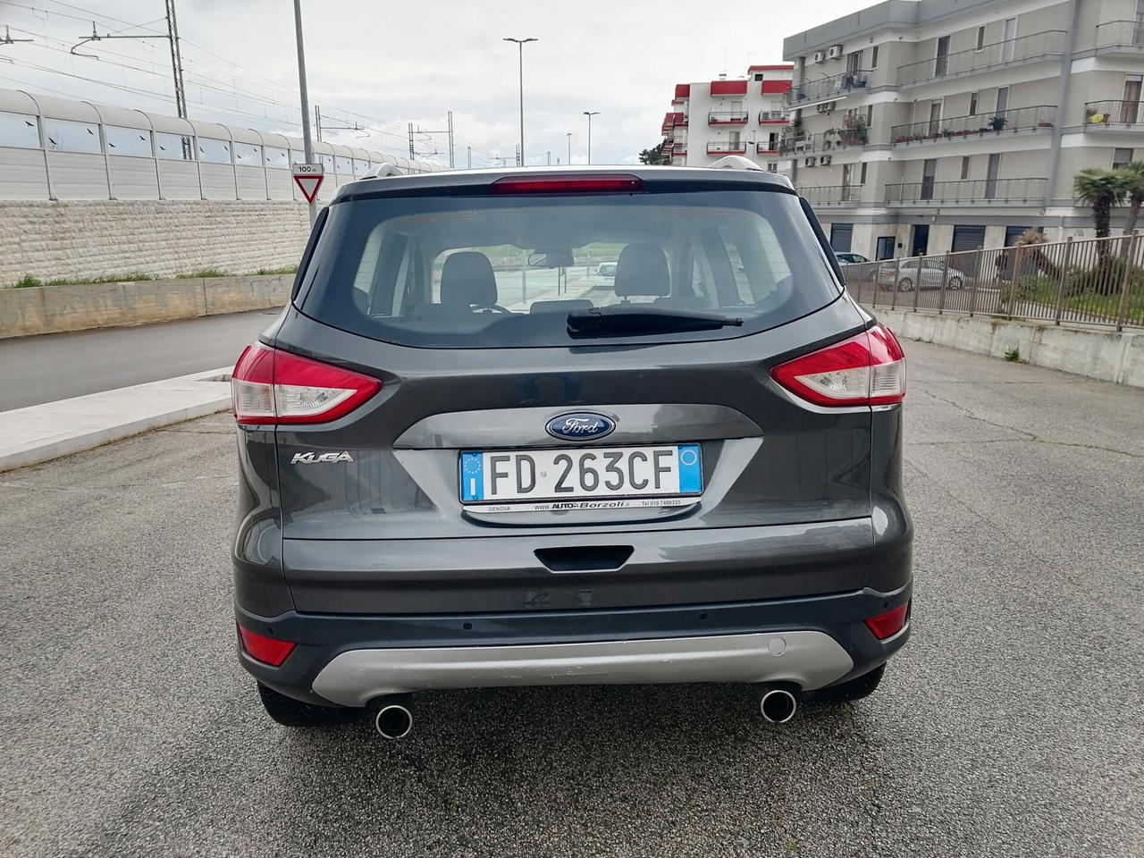 Ford Kuga 2.0 TDCI 120 CV **112.000 KM** TITANIUM 2016