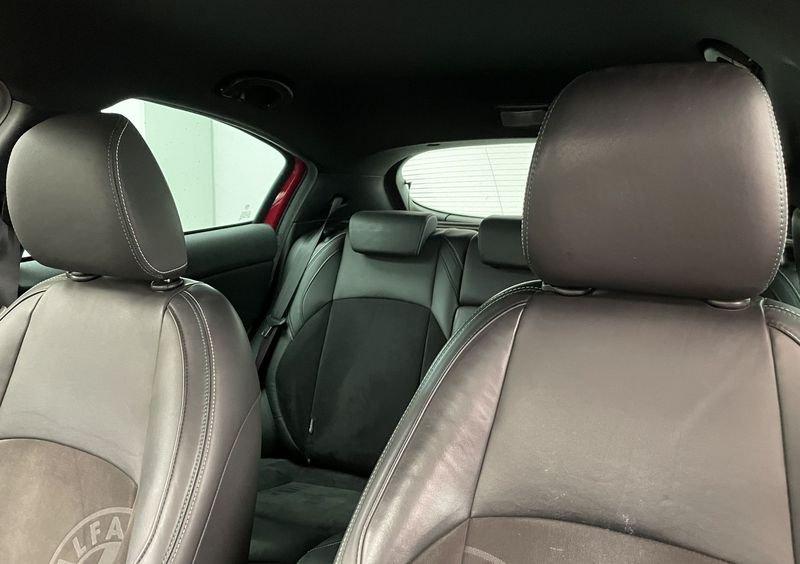 Alfa Romeo Giulietta Giulietta 1750 Turbo TCT Quadrifoglio Verde