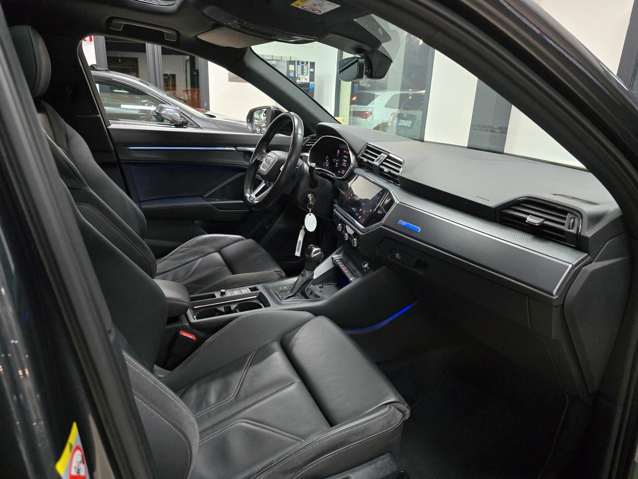 Audi Q3 SPB 35 TDI S tronic line (Tetto)