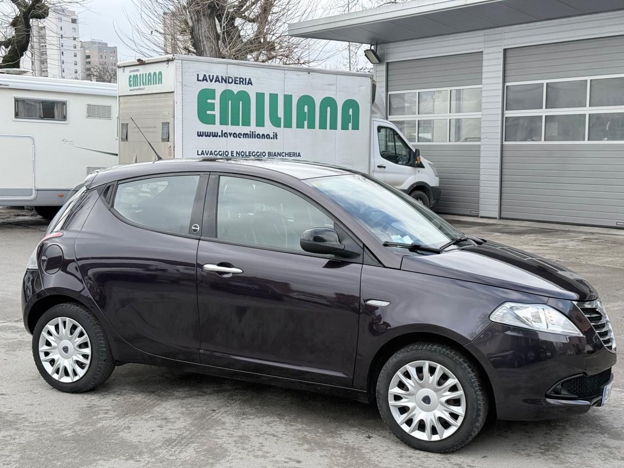 Lancia Ypsilon 1.2 69 CV 5 porte GPL Ecochic Gold