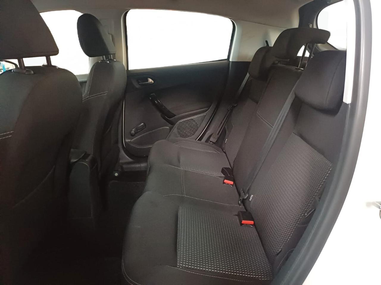 Peugeot 208 PureTech 82 5 porte Allure