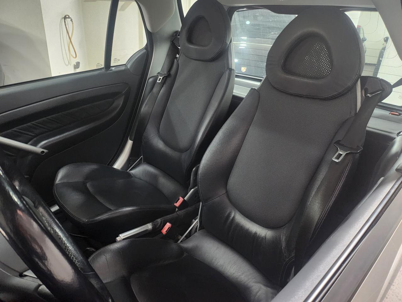 Smart ForTwo 700 coupé Brabus (55 kW)