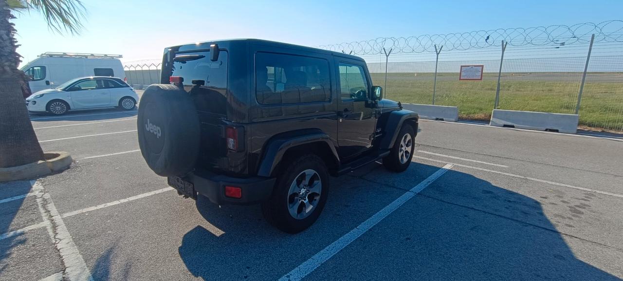 Jeep Wrangler 2.8 CRD DPF Sahara Auto