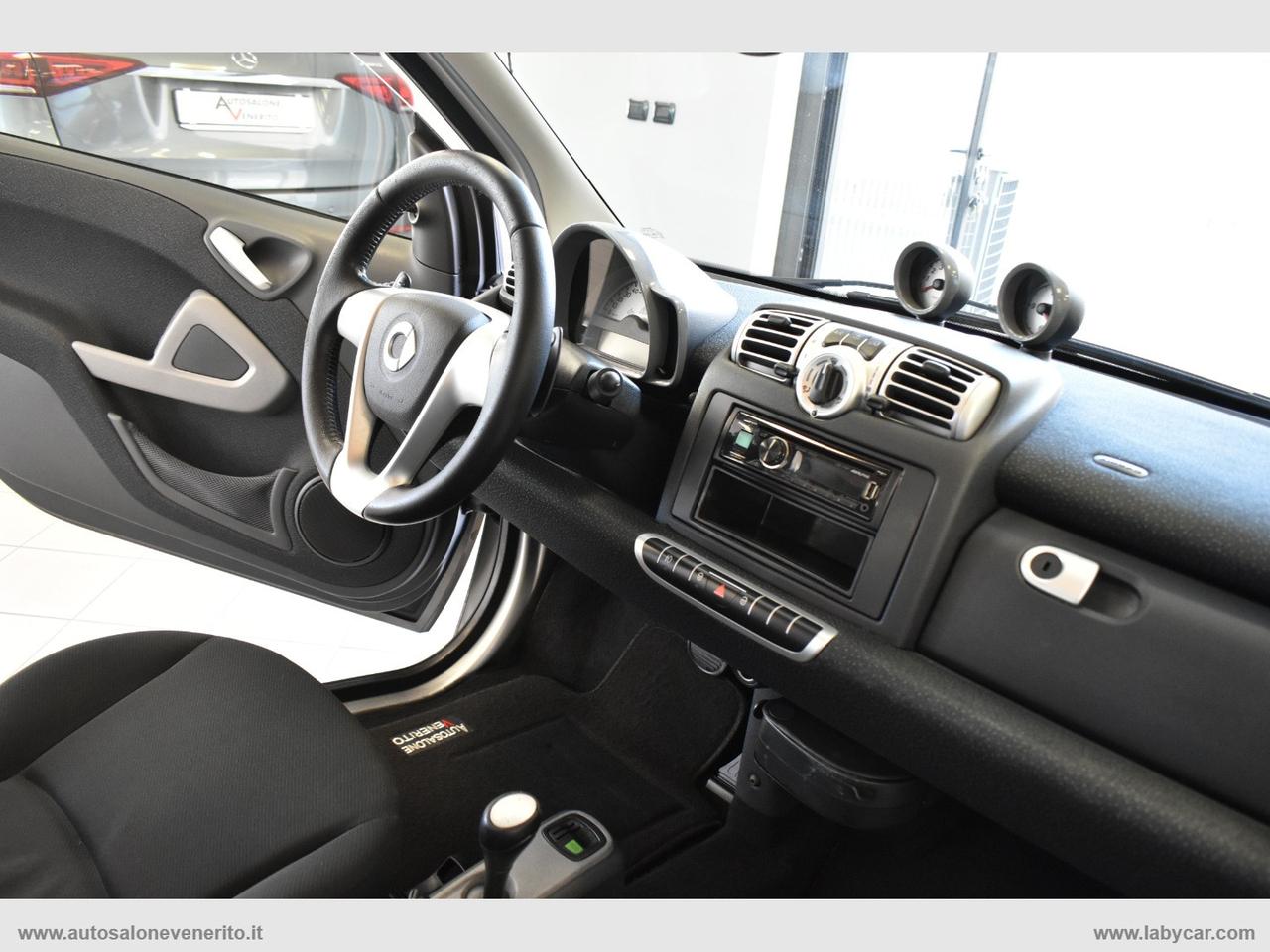 SMART fortwo 1000 52 kW MHD coupé passion