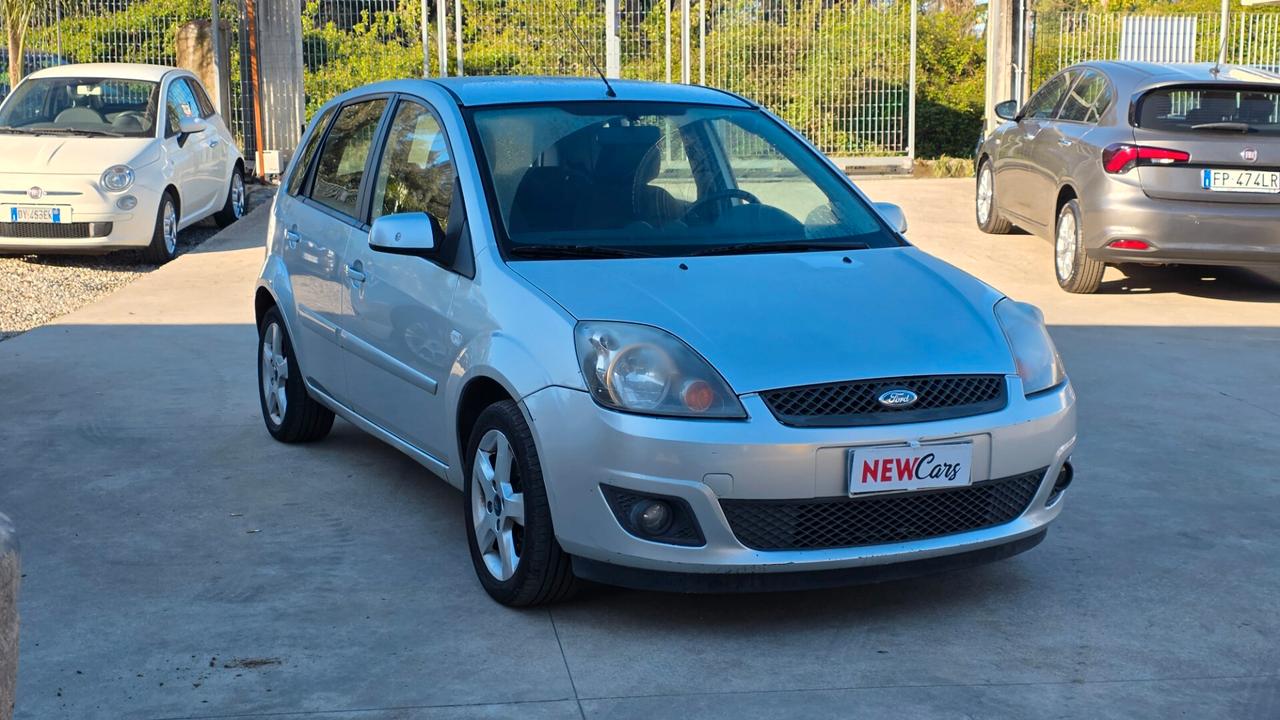 Ford Fiesta 1.4 TDCi 5p. Titanium