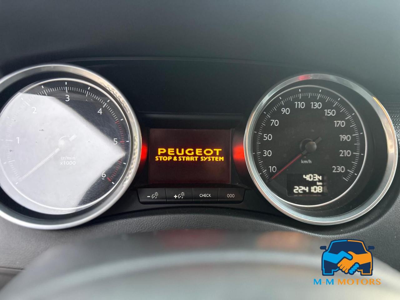 Peugeot 508 Station Wagon 508 SW 1.6 e-hdi 8v Business Ciel s&s 112cv robot