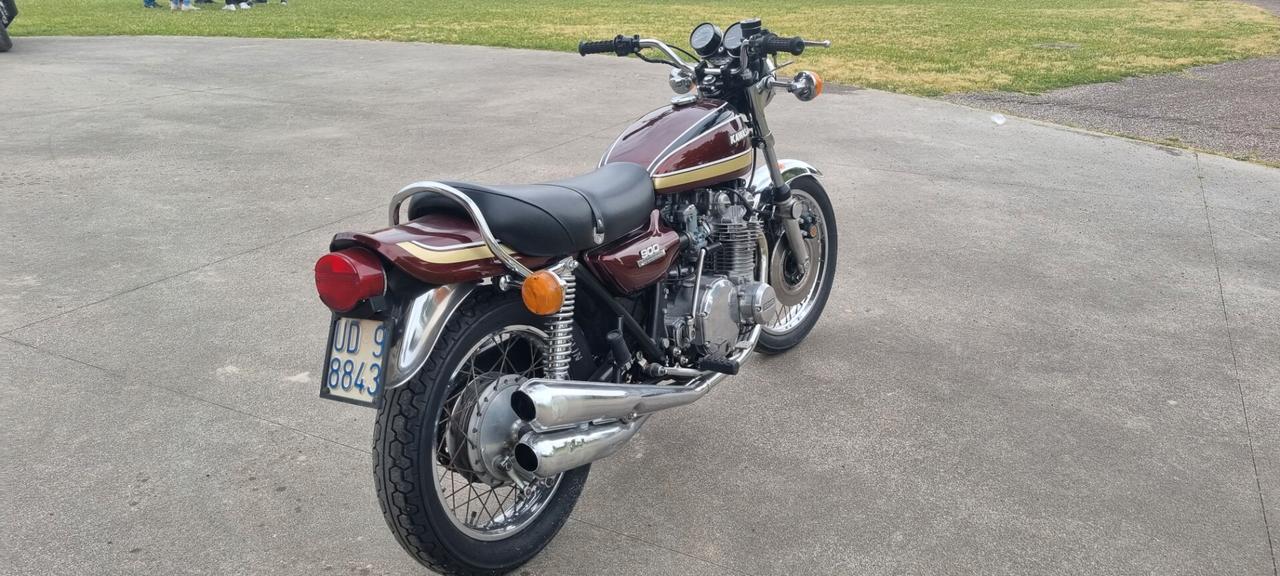 Kawasaki Z 900