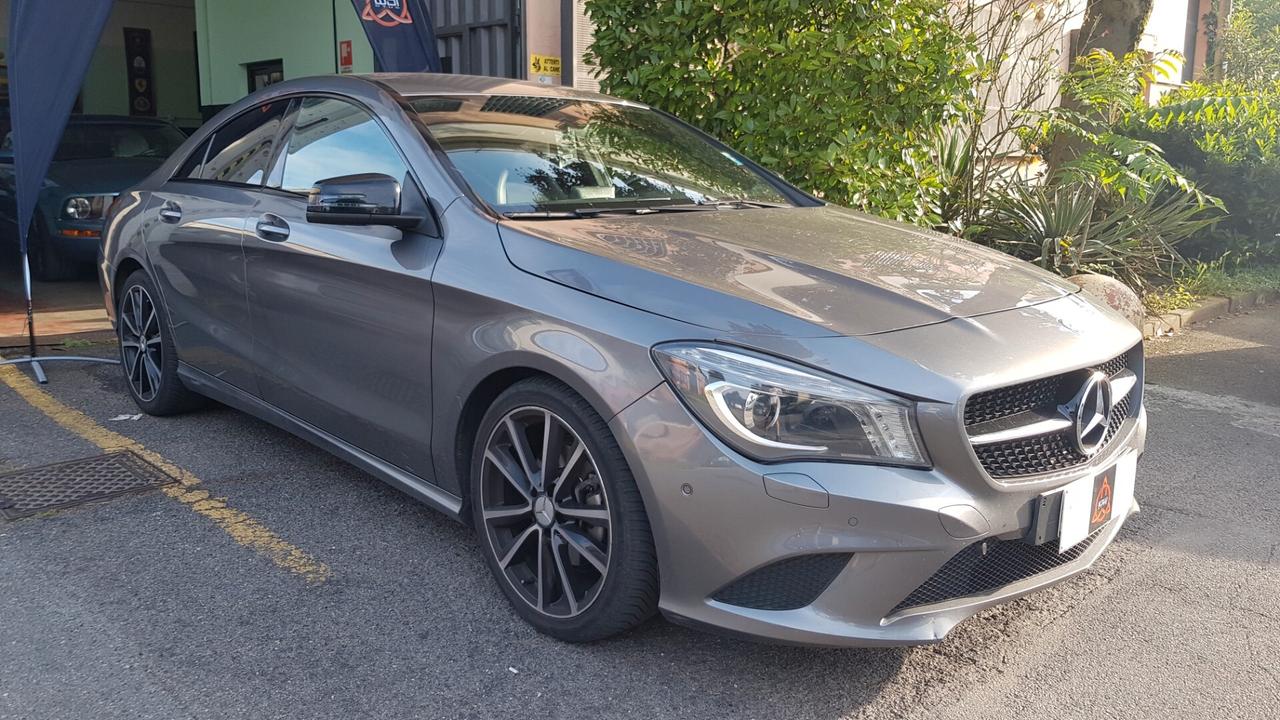 Mercedes-benz CLA 180 BLACK LINE UNI PRO!!!