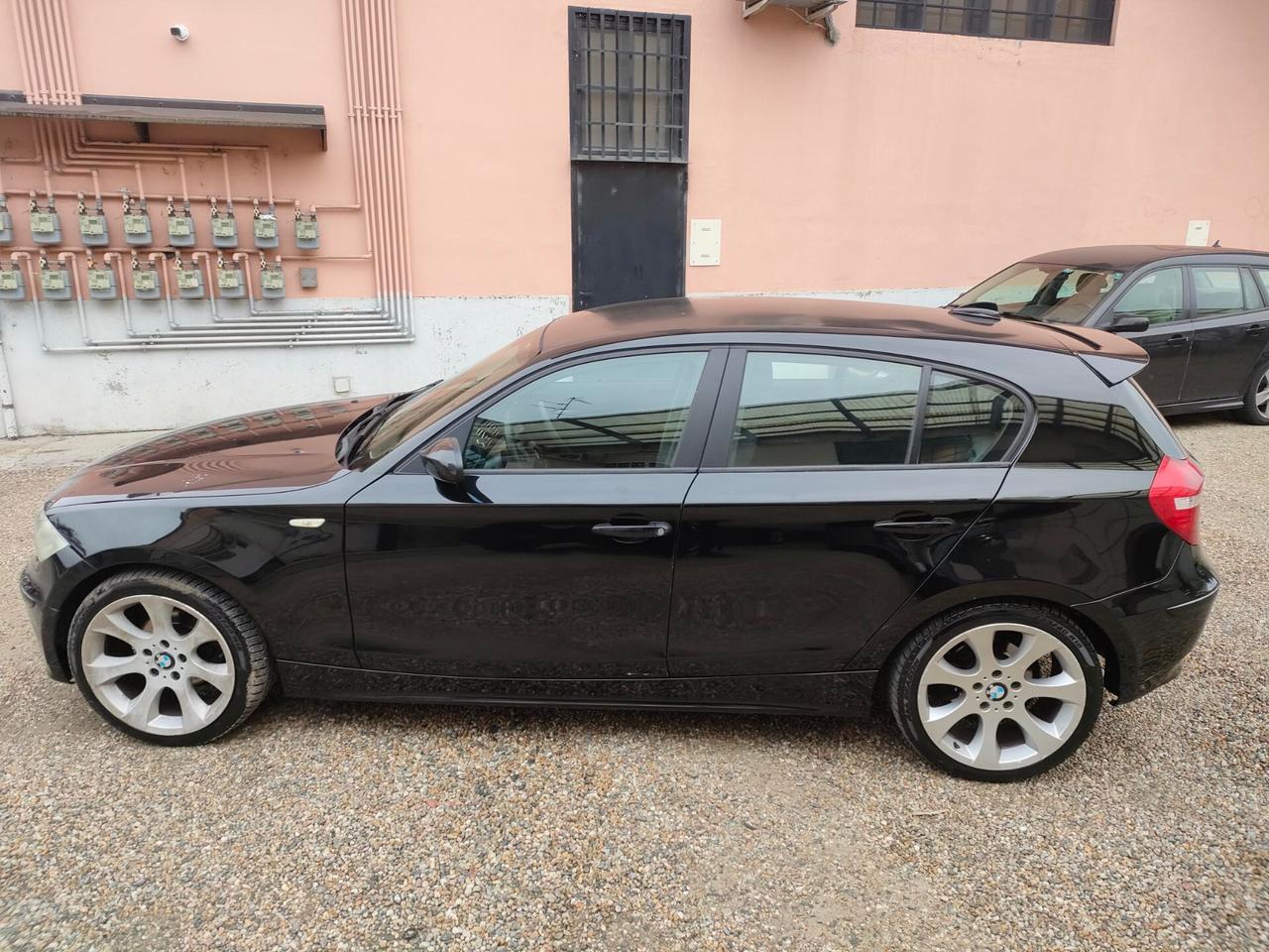 Bmw 120d cat 5 porte Futura