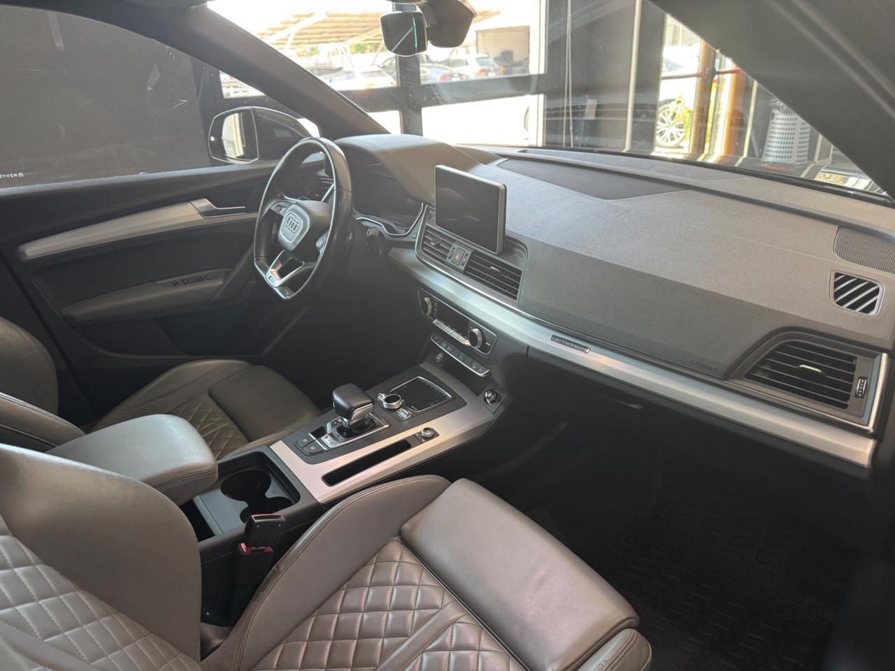 Audi Q5 2.0 TDI 190 CV quattro S tronic Sport