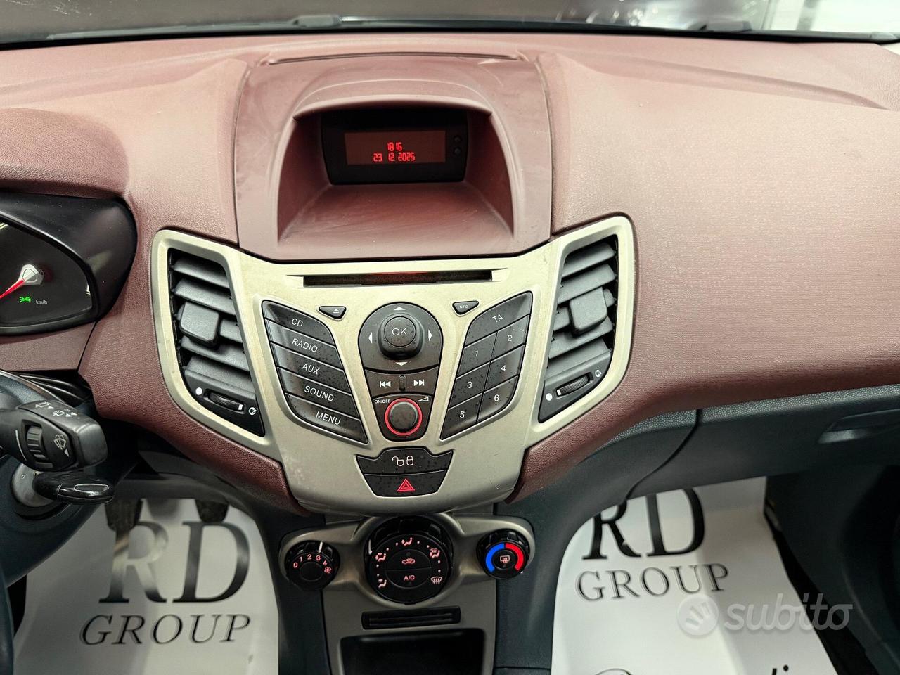 Ford Fiesta 5p 1.4 tdci Ambiente okneopatentati