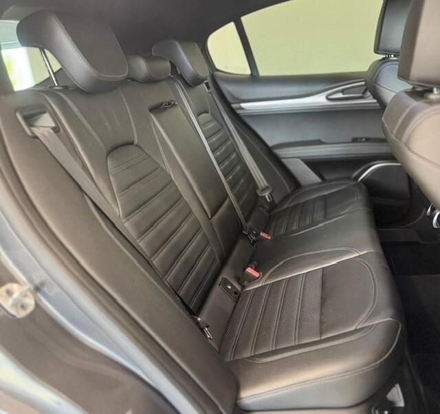 Alfa Romeo Stelvio 2.2 Turbodiesel 210 CV AT8 Q4 Veloce