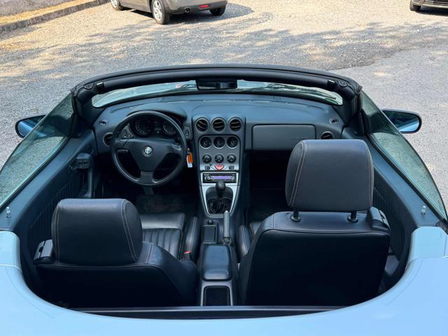 ALFA ROMEO Spider 2.0i 16V Twin Spark cat Lux