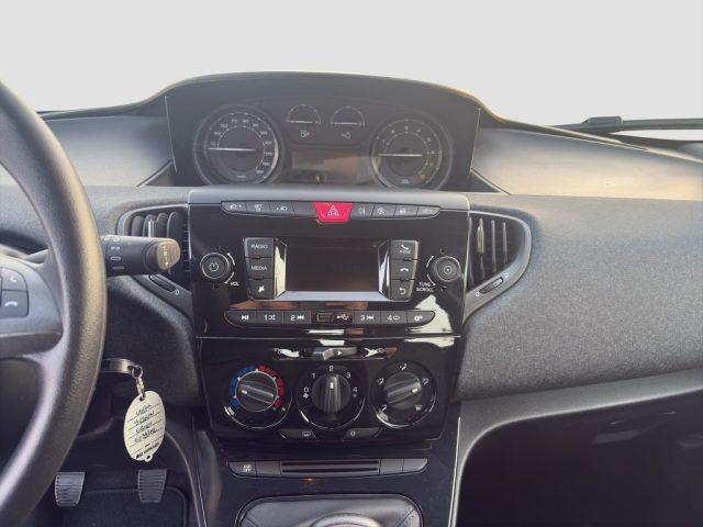 LANCIA Ypsilon Ypsilon 1.0 FireFly 5 porte S&S Hybrid Silver