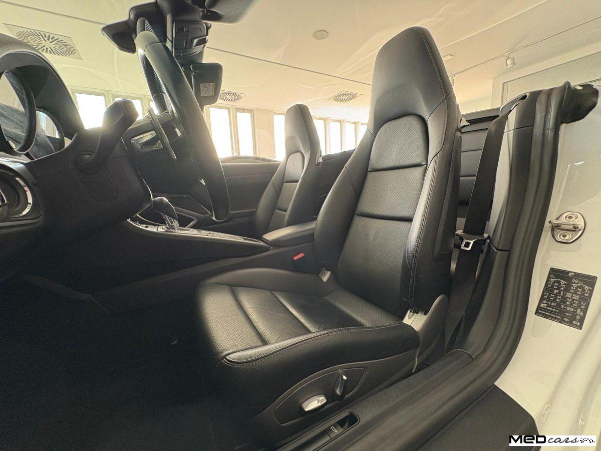 PORSCHE - 911 Cabrio