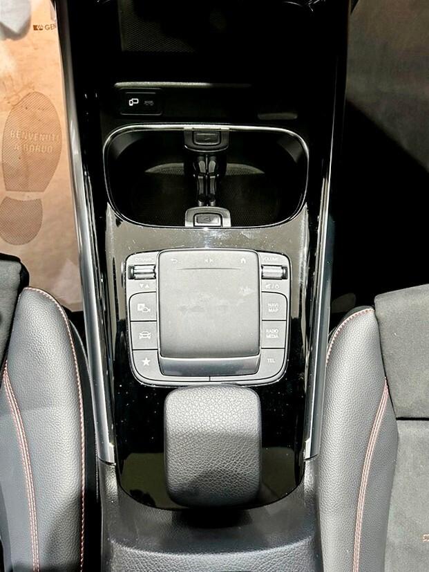 Mercedes-benz GLA 200 d Automatic Premium