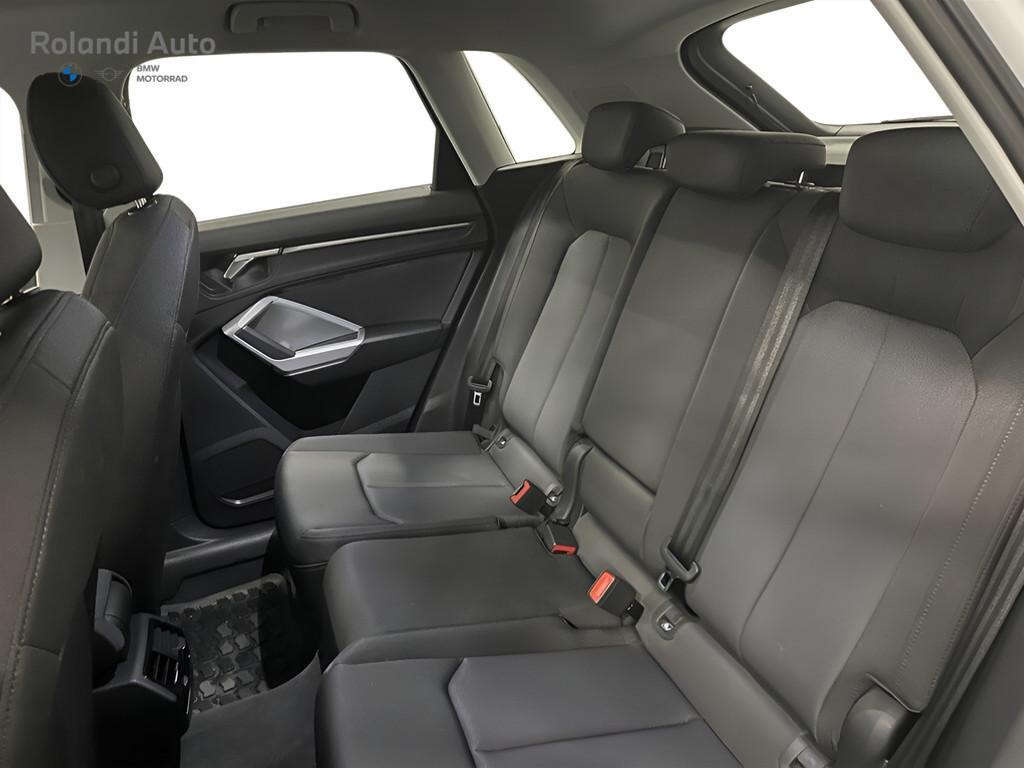 Audi Q3 45 2.0 TFSI Business Advanced Quattro S tronic