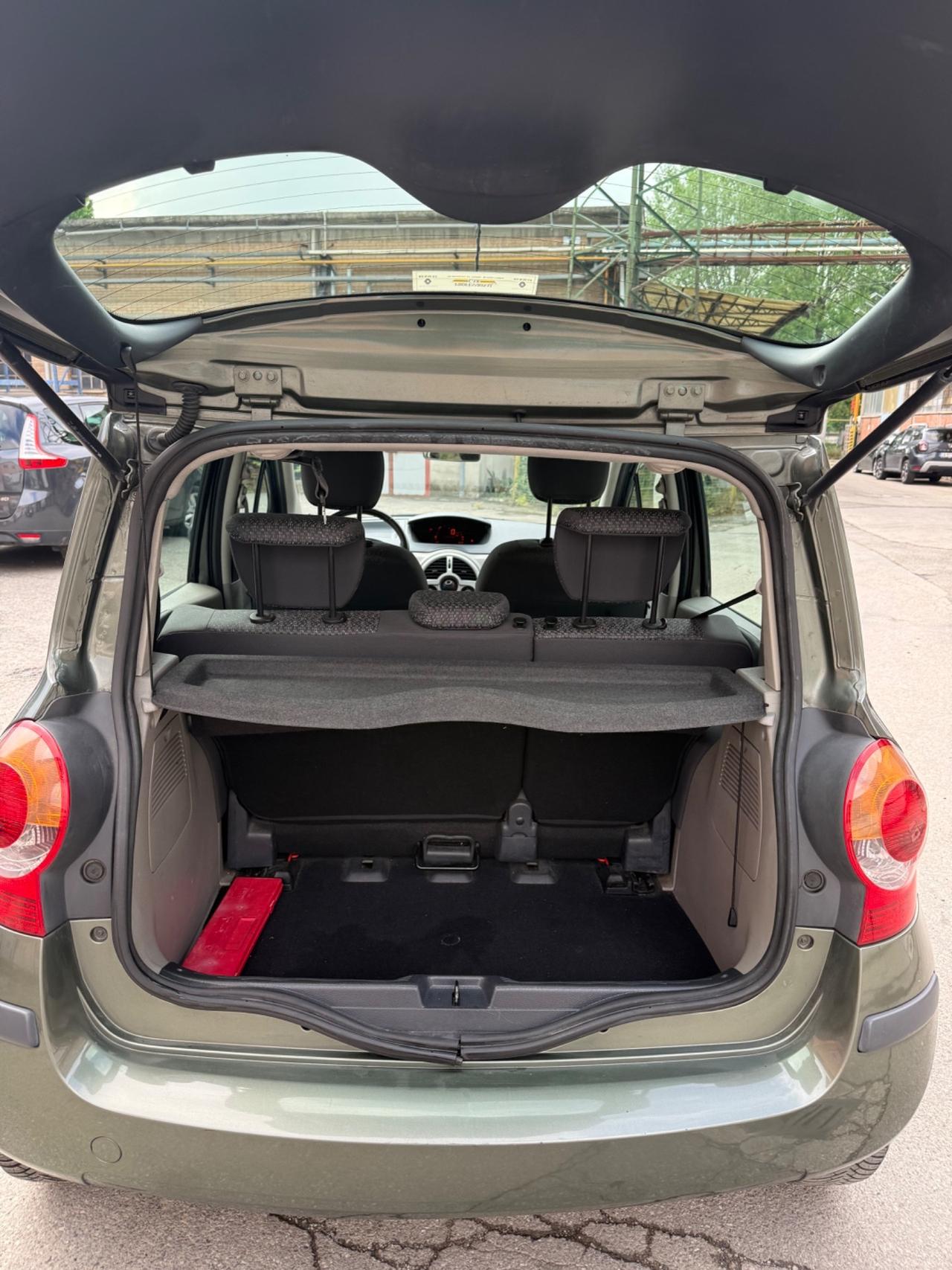 Renault Modus 1.2 16V Confort Dynamique