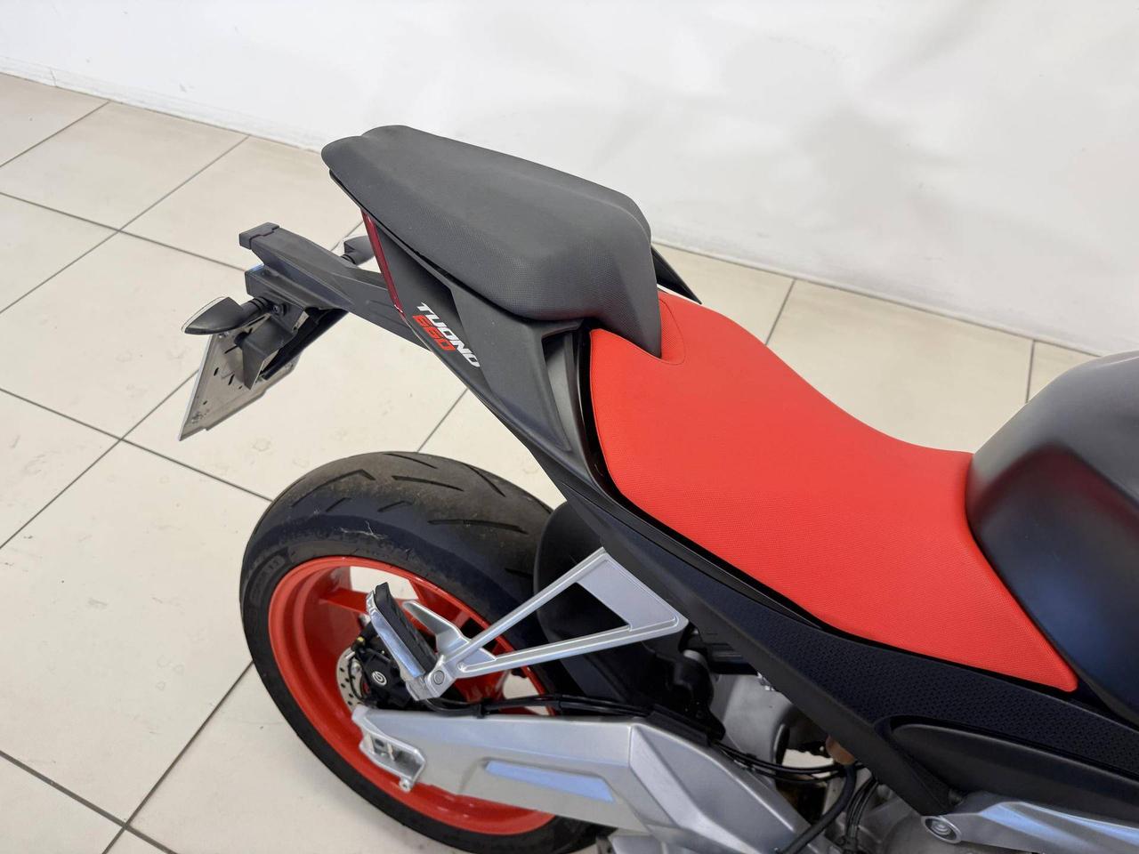 APRILIA Tuono 660