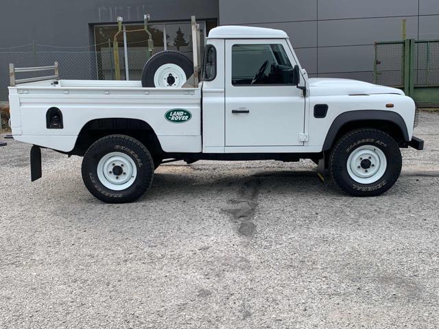 LAND ROVER Defender 110 2.2 TD4 High Capacity Pick Up