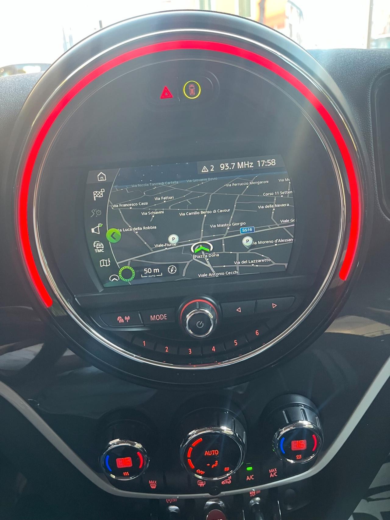 MINI COOPER SD COUNTRYMAN 2.0 BUSINESS AUTOMATICA NAVI CERCHI 19 XENO