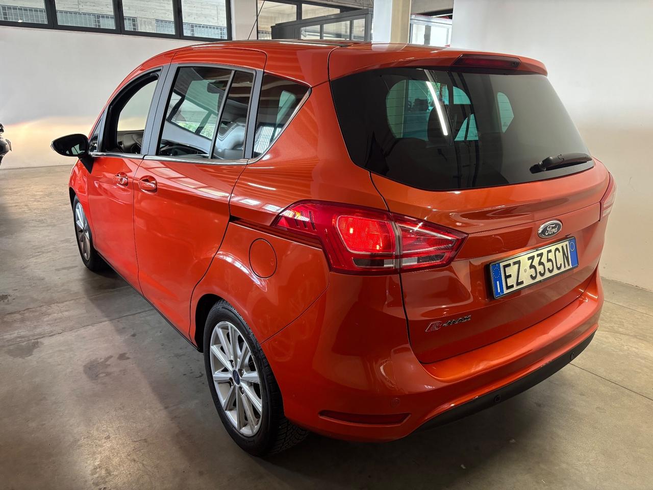 Ford B-Max 1.4 BENZ/GPL 2035 Titanium |OK NEOPATENTATI|