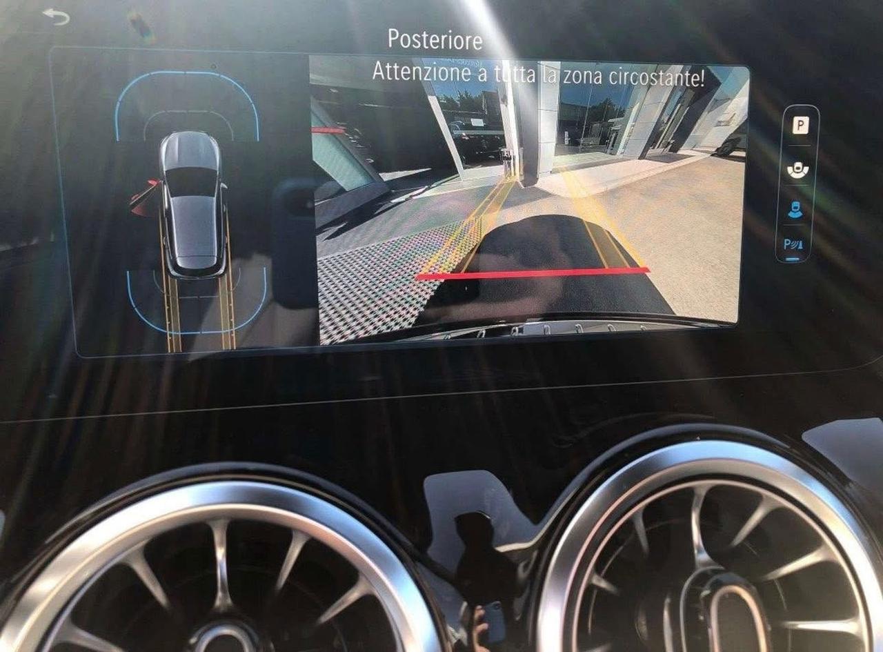 Mercedes-benz GLA 180 GLA 180 D AMG AUTOMATICO AUTO A NOLEGGIO
