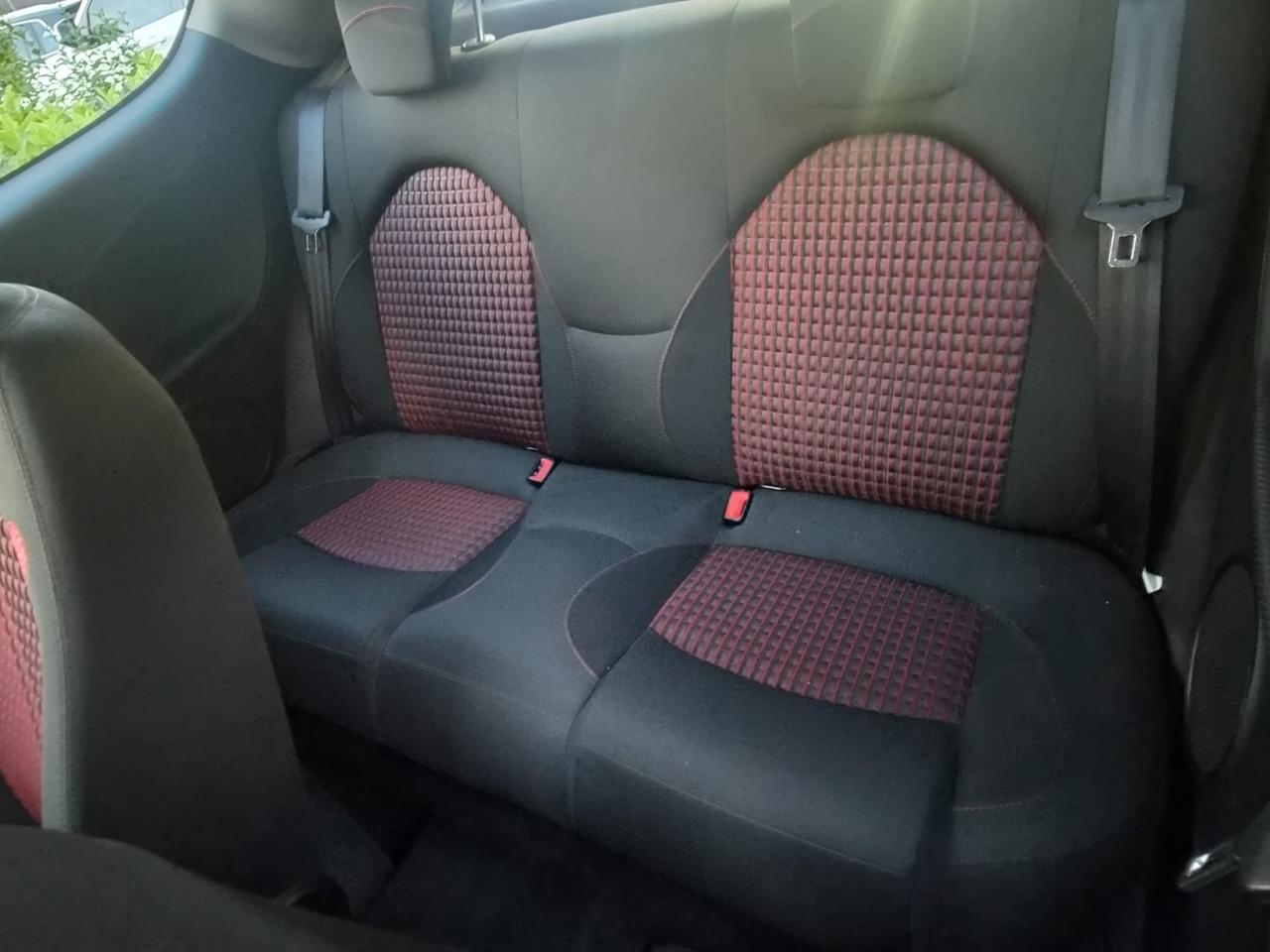 Alfa Romeo MiTo 1.3 JTDm 95cv 140.000km neopatentati