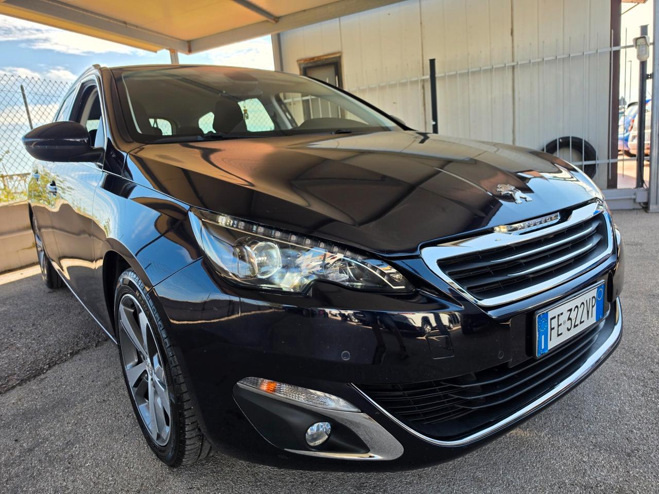 Peugeot 308 BlueHDi 120 S&S SW Allure
