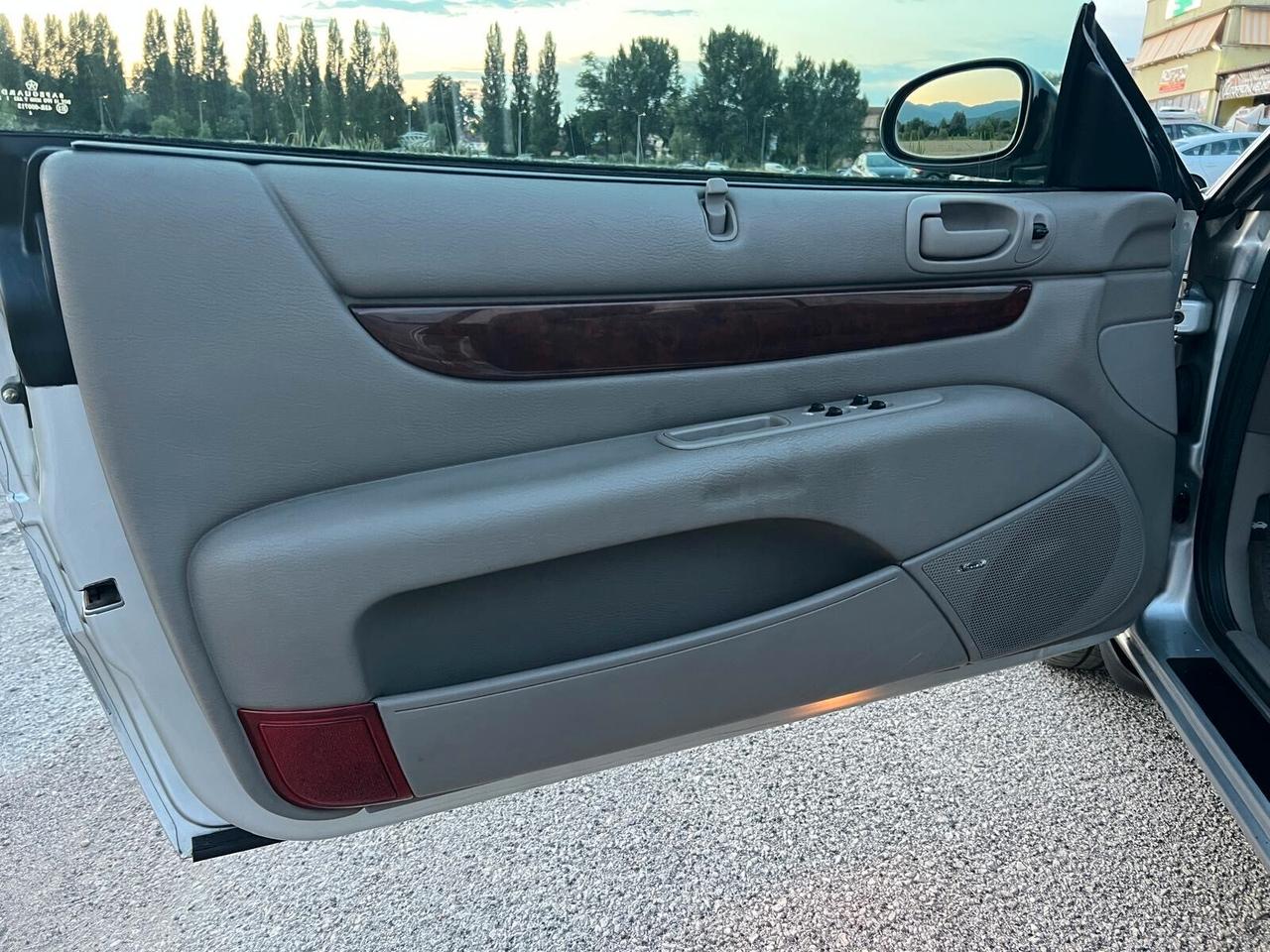 Chrysler Sebring 2.7 V6 24V cat LX Cabrio Autost.