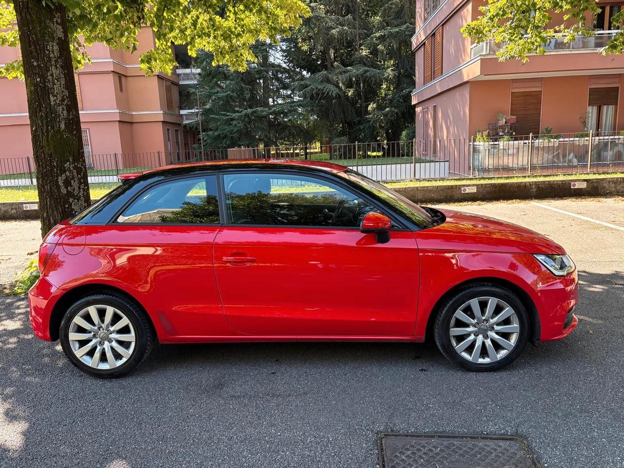 Audi A1 1.0 TFSI ultra Admired