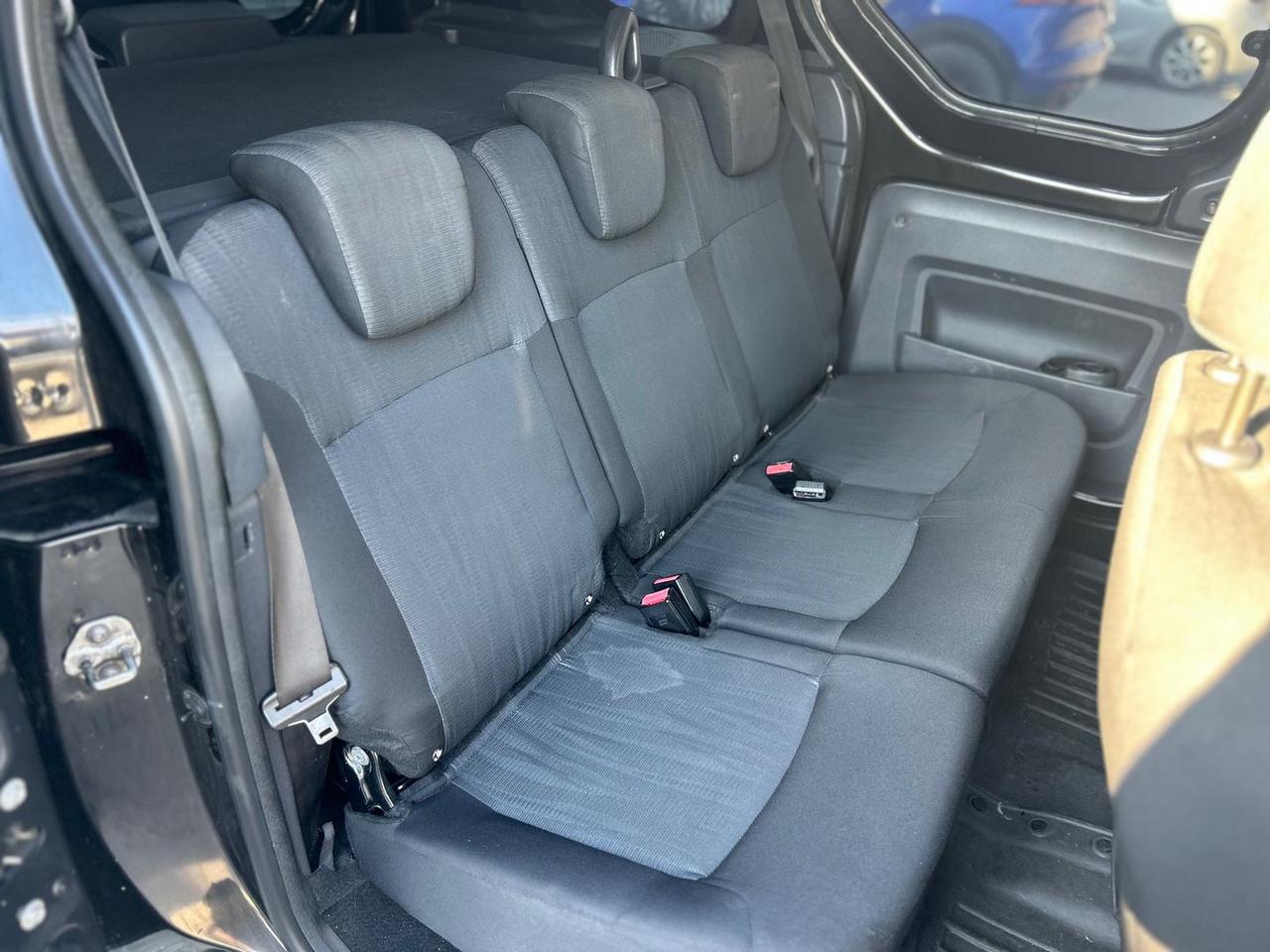 Dacia Dokker Laureate 1.5 dCi 90 #9451