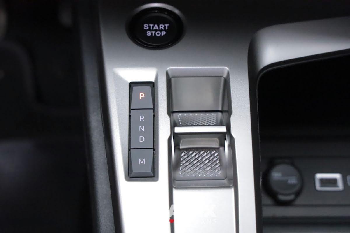 Peugeot 308 SW 1.2 hybrid 145CV Allure e-dcs 6